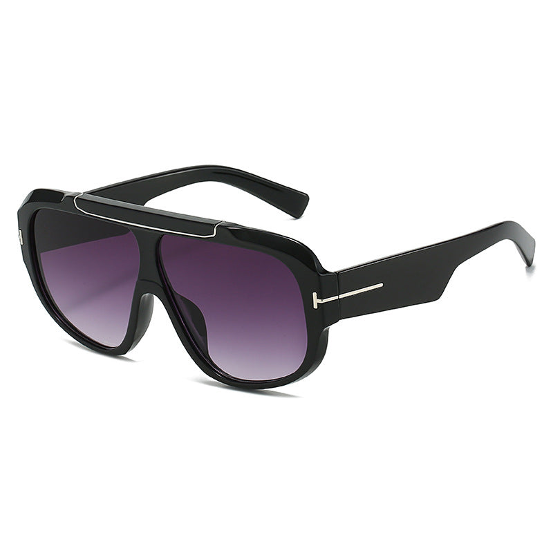 Ladies sporty sunglasses with stylish full rim design Bowlift