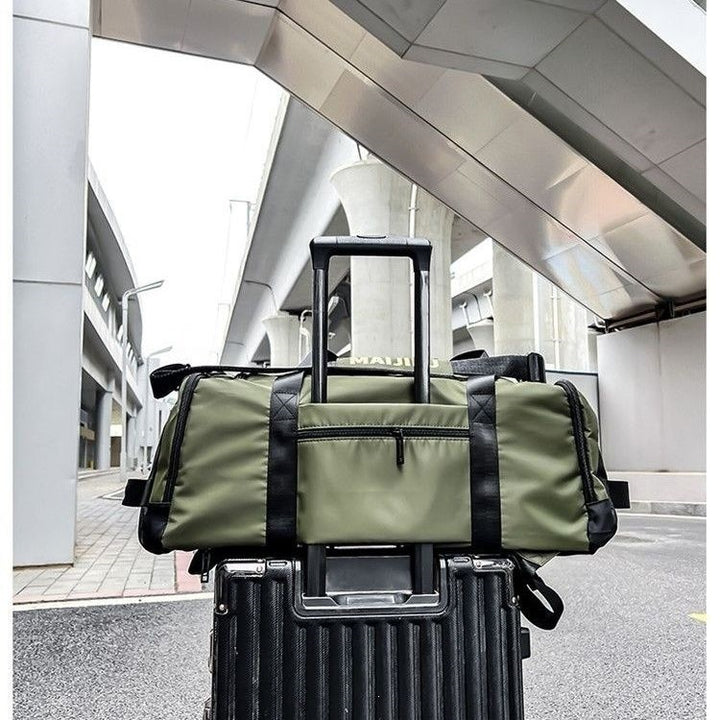Sporty Travel Bag Bowlift