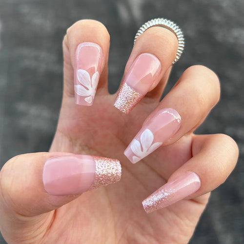 Glittery Elegant Floral Press-On Nails Bowlift
