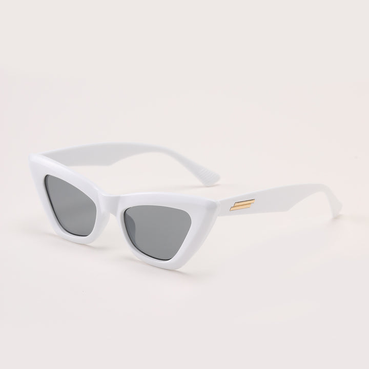 Ladies Cat-Eye Sunglasses with modern and elegant design Bowlift