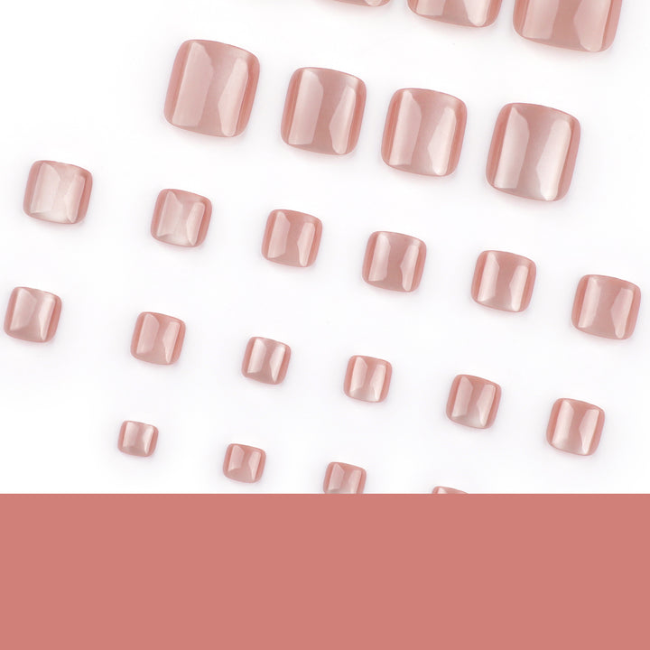 Artful toenail art with elegant mother-of-pearl finish Bowlift