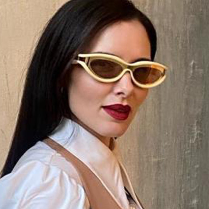 Ladies Cat-Eye Sunglasses with protective UV protection and stylish frame Bowlift
