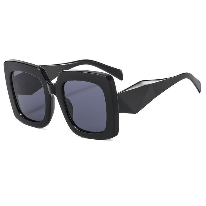 Women's oversized sunglasses in striking square design Bowlift