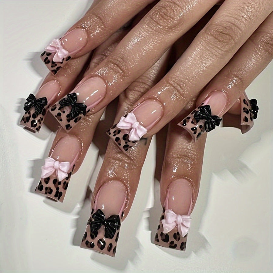 Decorative Leopard Print Press-On Nail Set Bowlift