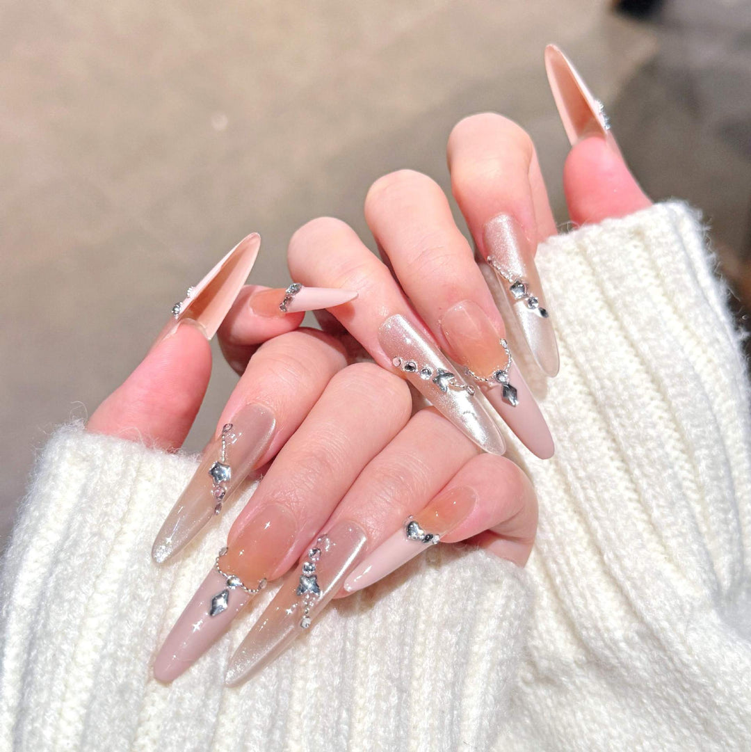 Crystal-Embellished Press-On Nail Extensions Bowlift