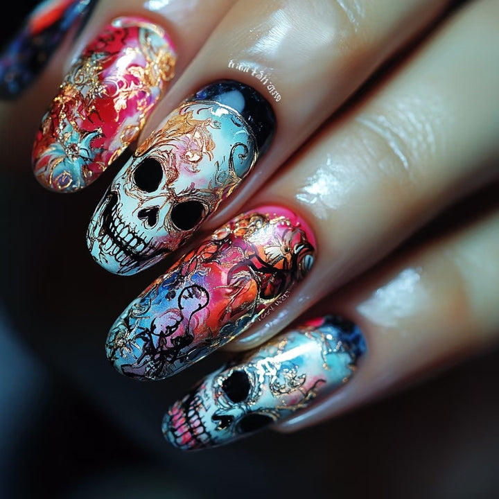 Artificial Nails in Extravagant Skull Design Bowlift
