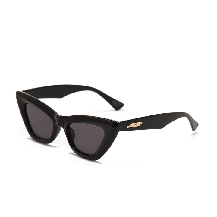 Ladies Cat-Eye Sunglasses with modern and elegant design Bowlift