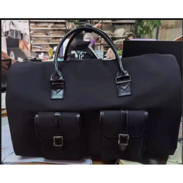 Sporty weekend bag with practical outer pockets Bowlift