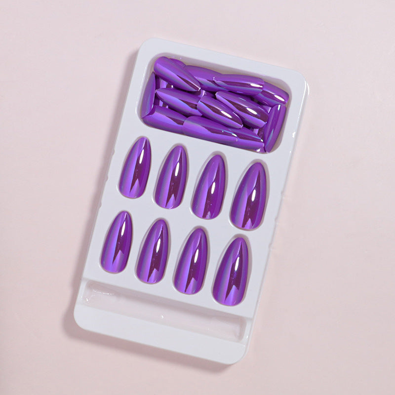Glossy Press-On Nails Set with Iridescent Finish Bowlift
