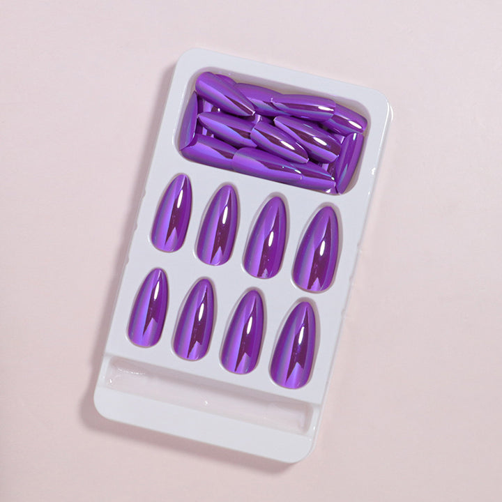 Glossy Press-On Nails Set with Iridescent Finish Bowlift