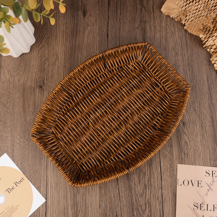 Decorative Heart-Shaped Bowl Bowlift
