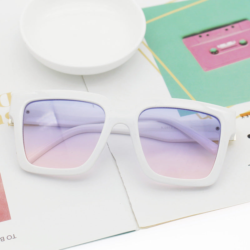 Women's fashionable square sunglasses with high-quality UV protection technology Bowlift