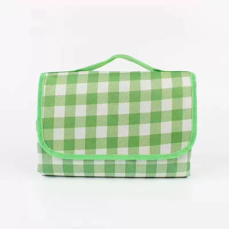 Picnic Blanket Bowlift