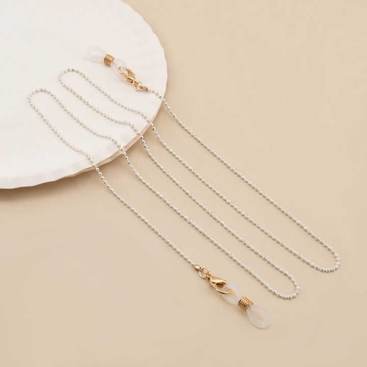 Elegant Beaded Eyewear Chain Bowlift