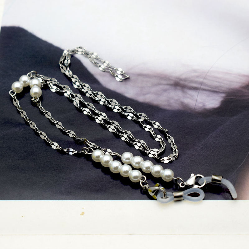 Decorative Pearl-Linked Eyewear Chain Bowlift