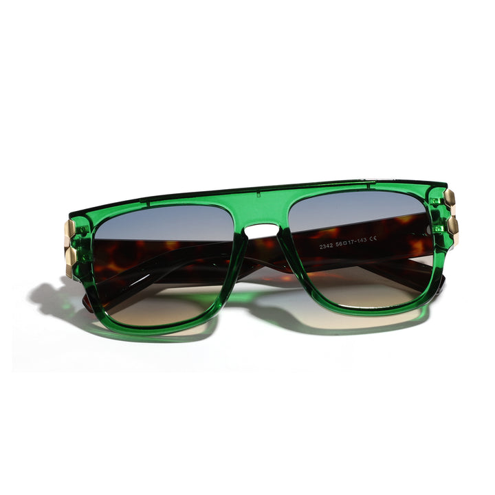 Ladies trendy oversized sunglasses with striking design Bowlift