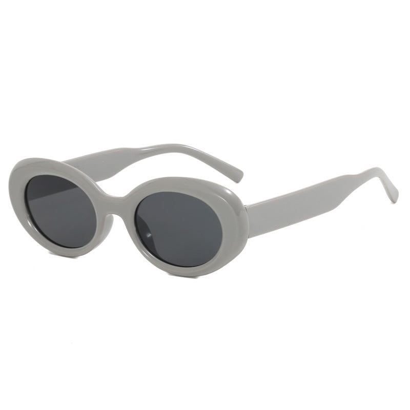 Women Oversized Sunglasses in Modern Design Bowlift