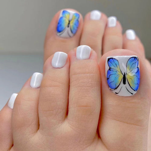 Artificial nails with butterfly design Bowlift