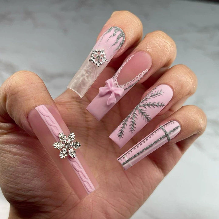 Decorative Long Press-On Nail Extensions Bowlift