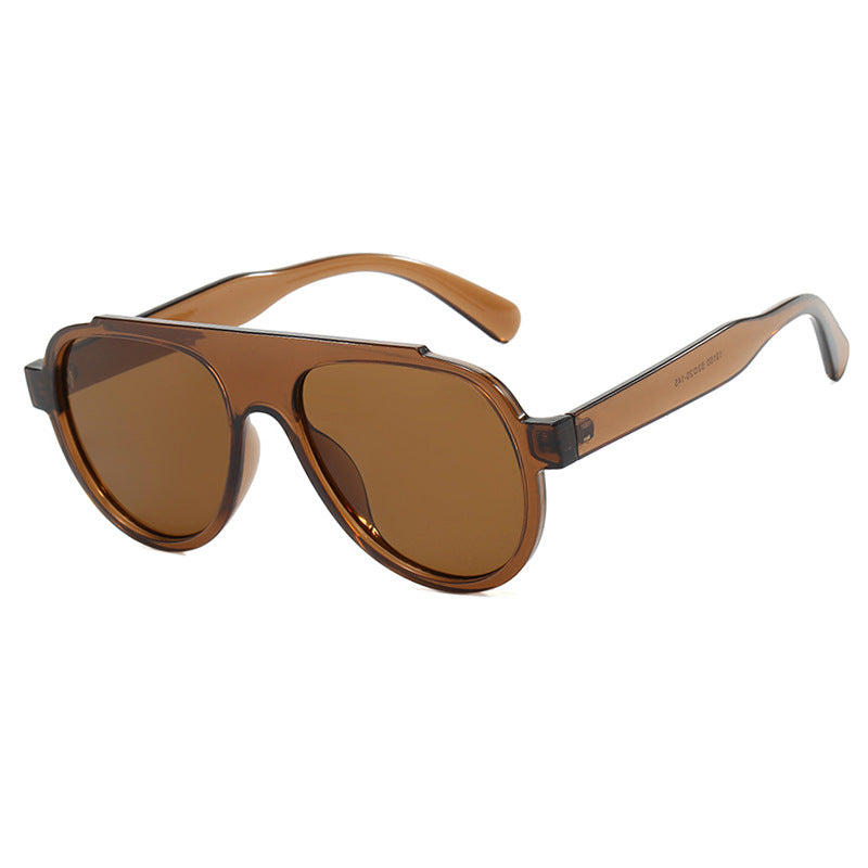 Women's stylish black sunglasses in modern design Bowlift