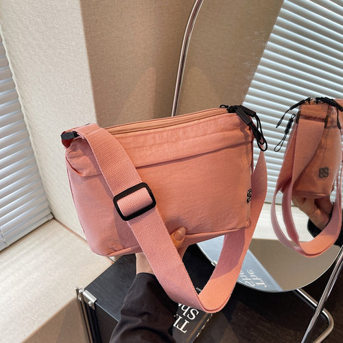 Minimalist Crossbody Sling Bag Bowlift