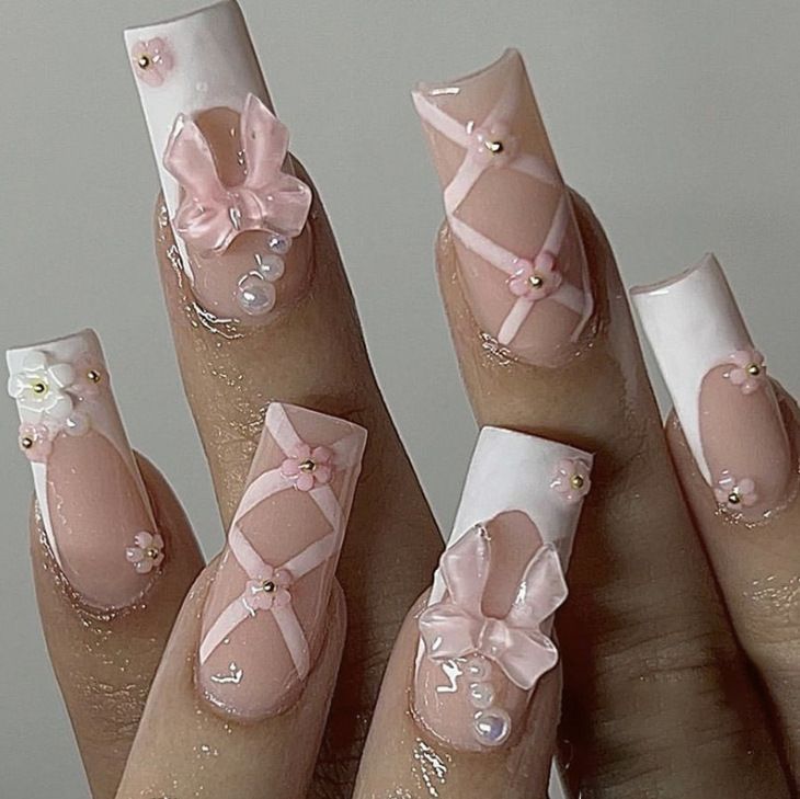 Artistic 3D Nail Tips with Bow Motifs Bowlift