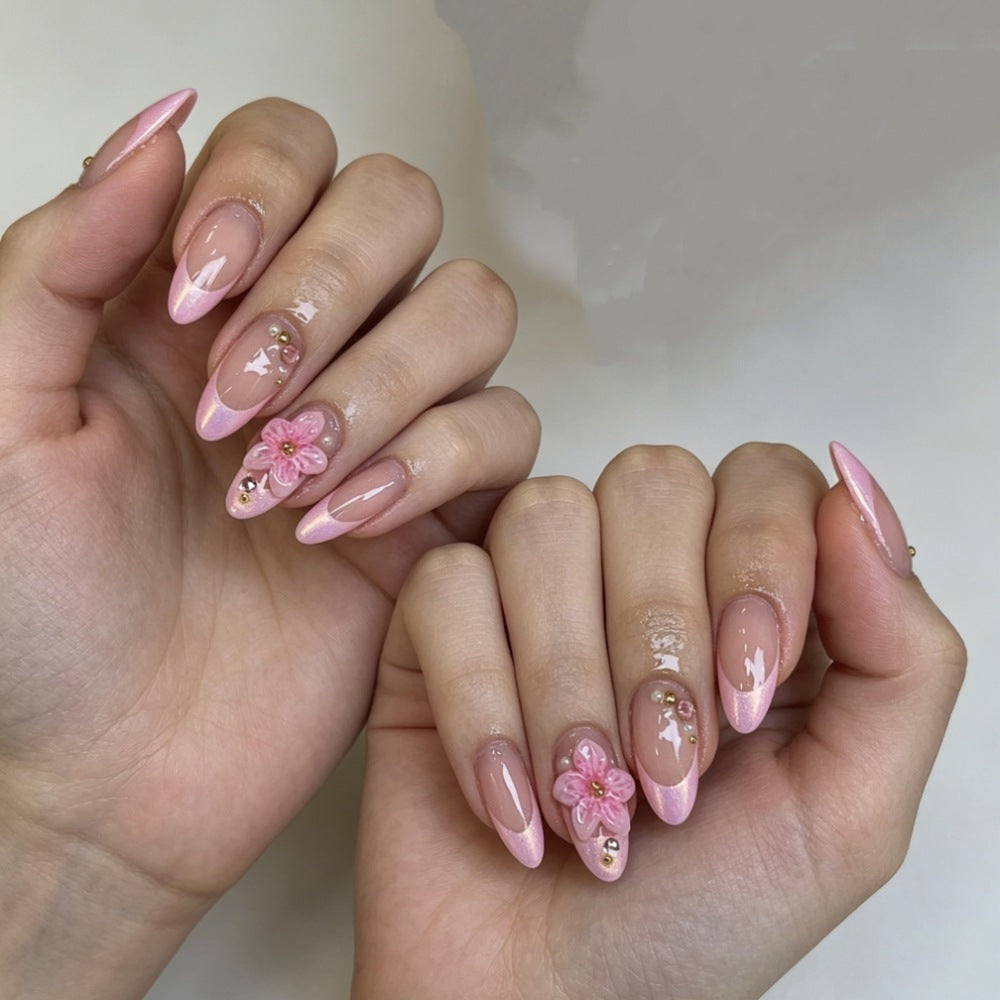 Floral-Embellished Press-On Nail Art Set Bowlift