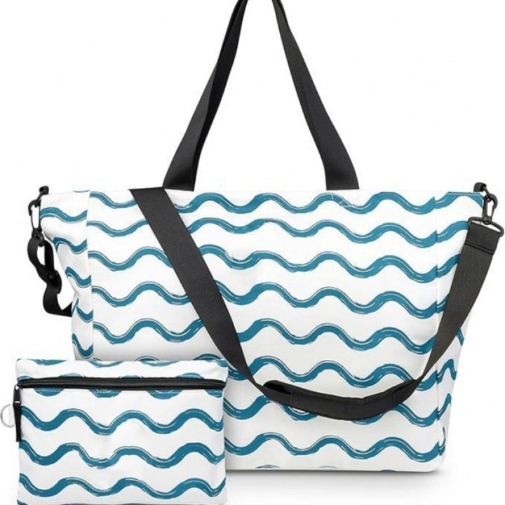 Practical and Stylish Beach Bag Bowlift
