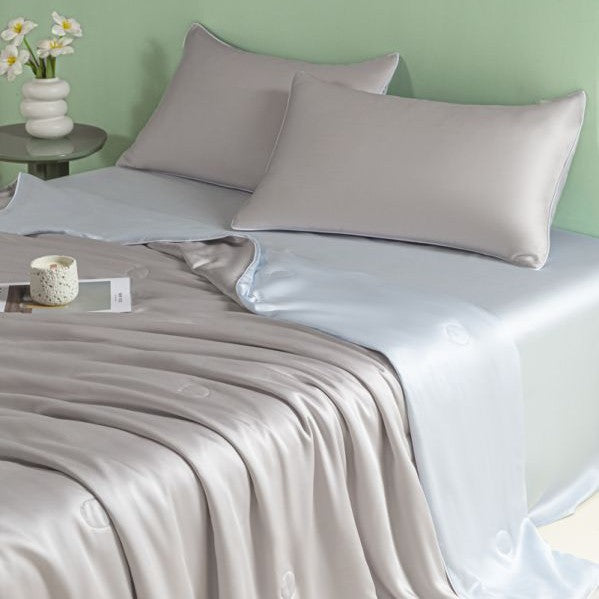 Ladies satin bed linen with stylish design Bowlift