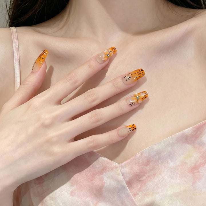 Floral Ombre Press-On Nail Set Bowlift