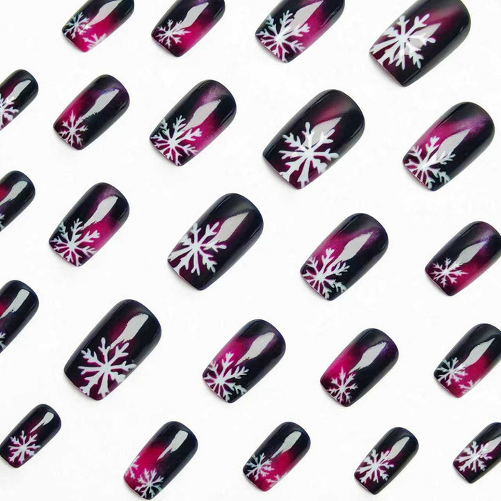 Winter-Themed Detailed Nail Art Bowlift