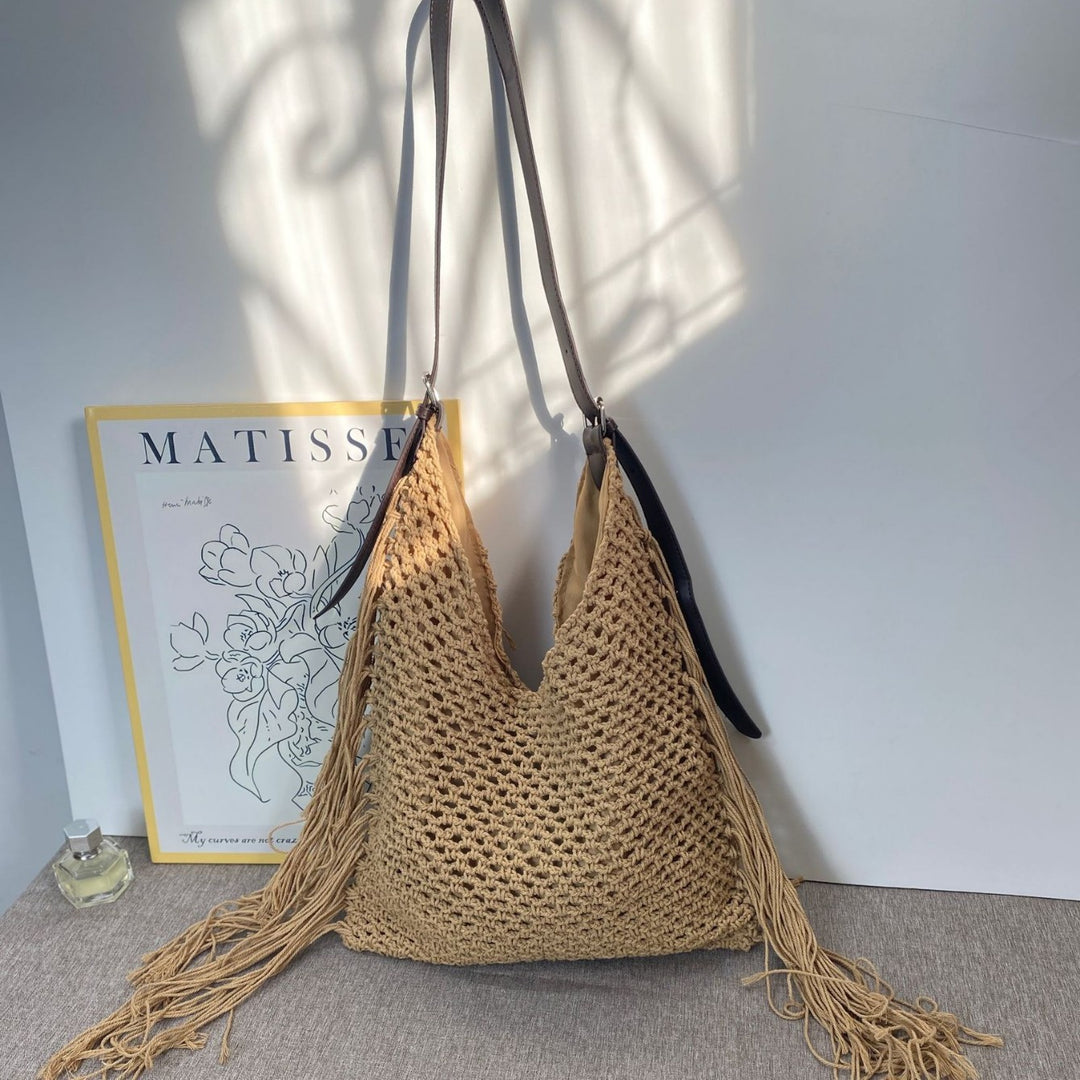 Macrame Crossbody Bag with Fringes Bowlift