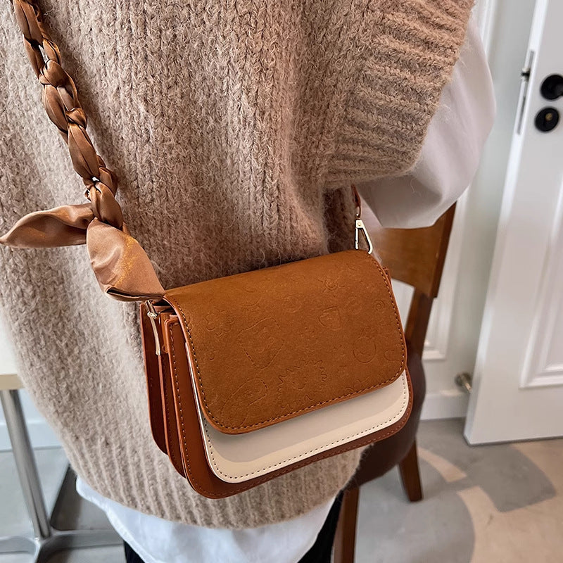 Stylish Quilted Crossbody Bag Bowlift