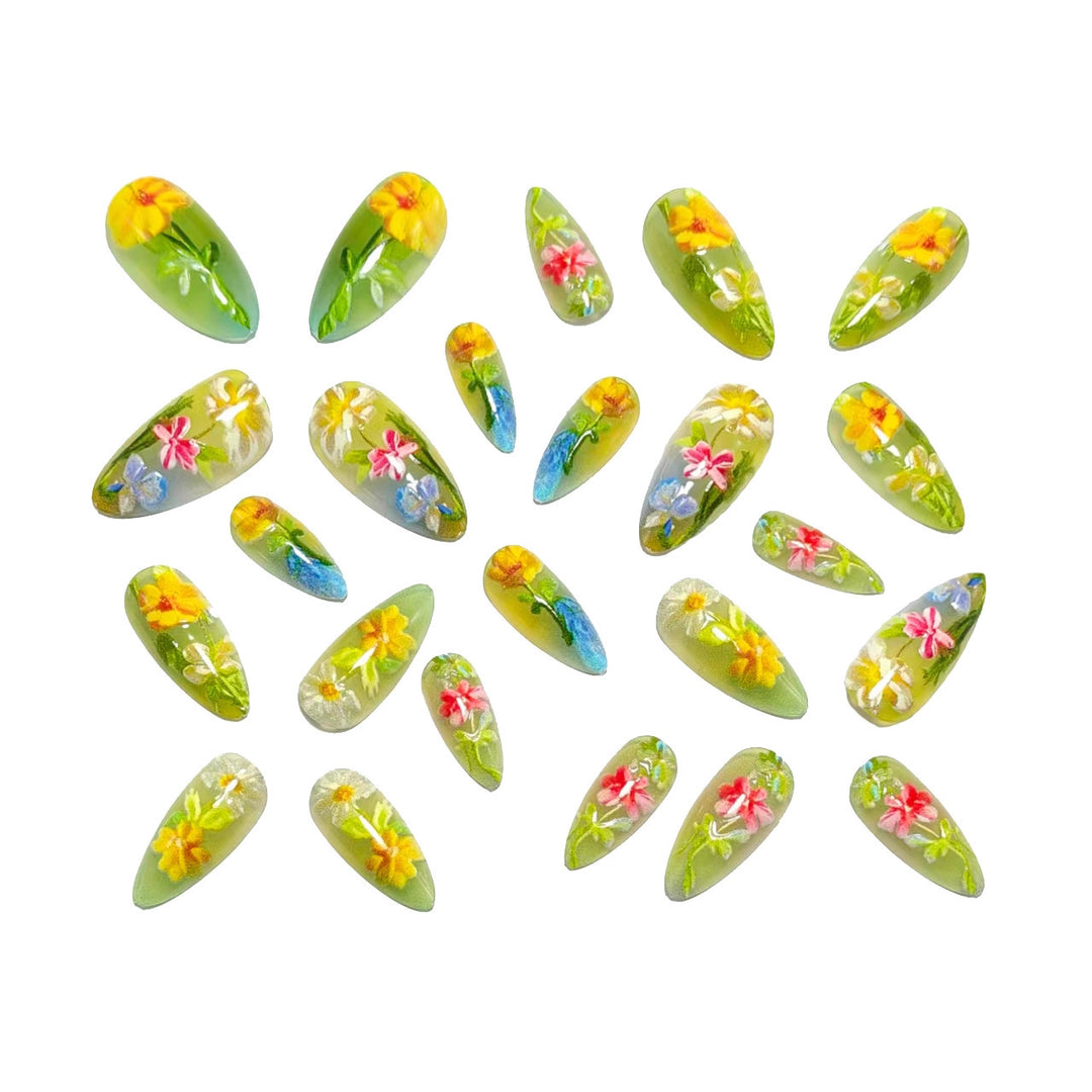 Artificial nail with cheerful floral design Bowlift