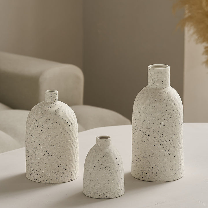 Elegant and Artistic Ceramic Vase Bowlift