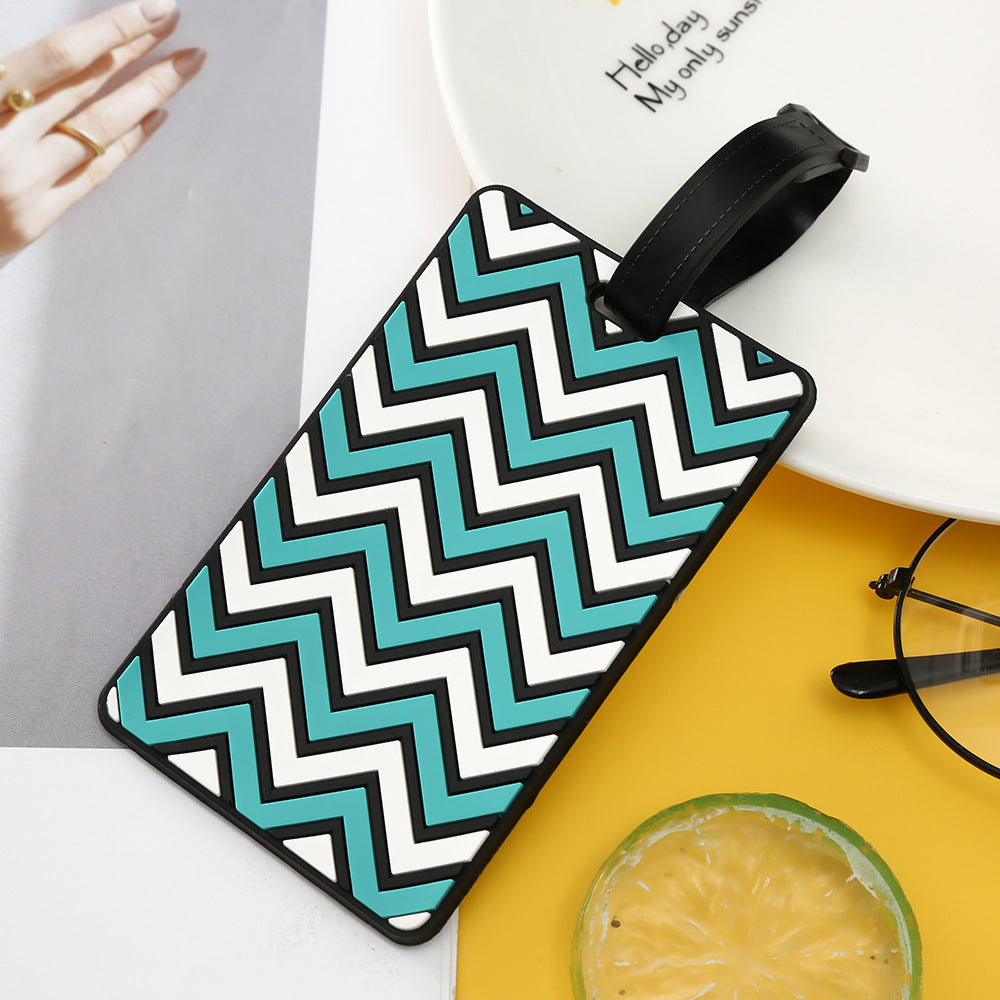 Unisex Chevron Patterned Luggage Tag Bowlift