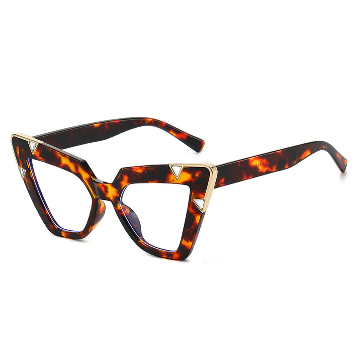 Statement Cat-Eye Sunglasses with Decorative Accents Bowlift