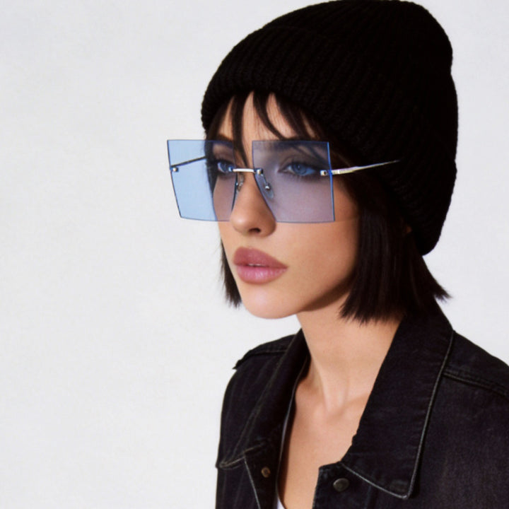 Women's fashion square sunglasses with wide lenses and delicate metal frame Bowlift