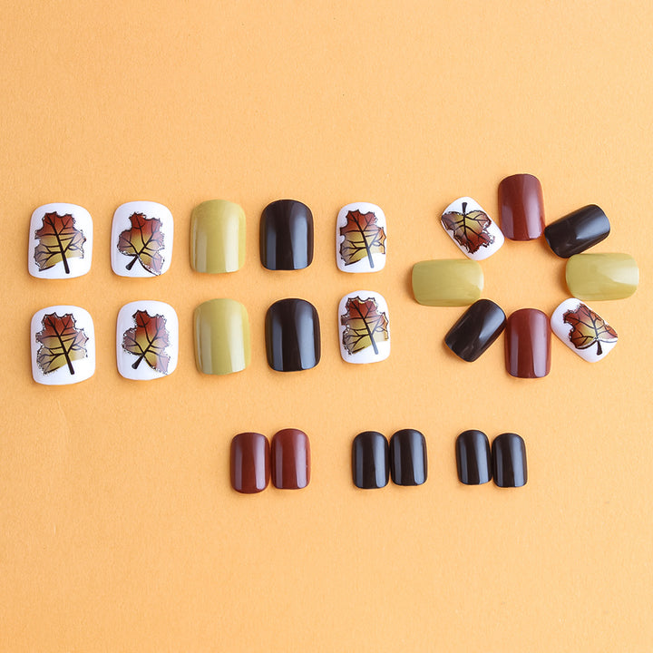 Seasonal Leaf-Themed Nail Art Bowlift