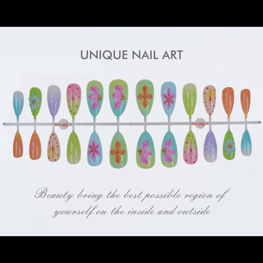 Artistic Floral-Embellished Press-On Nail Set Bowlift