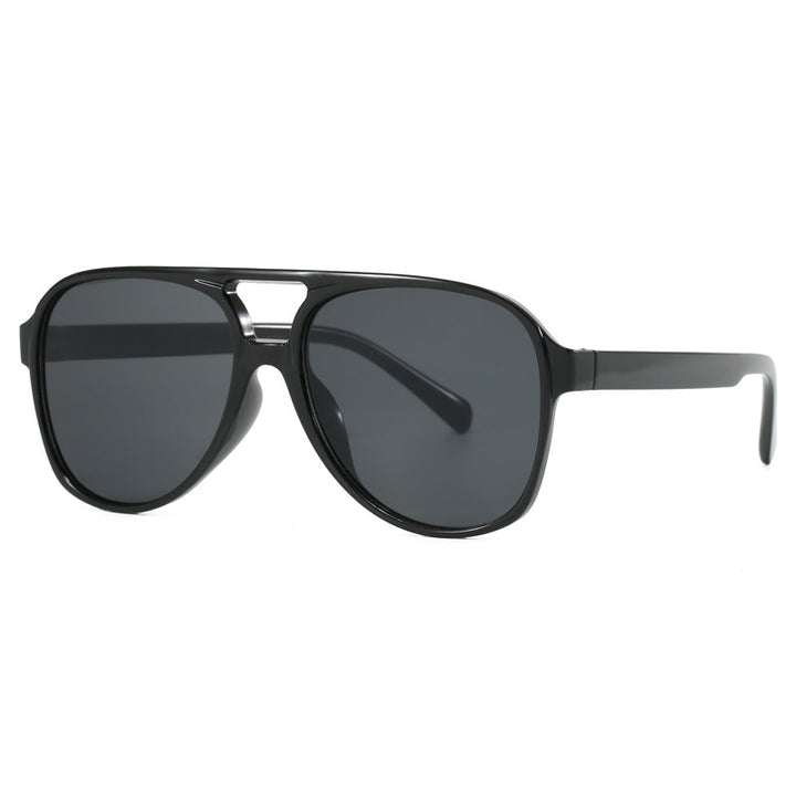 Women’s Oversized Sunglasses with Sporty Design Bowlift