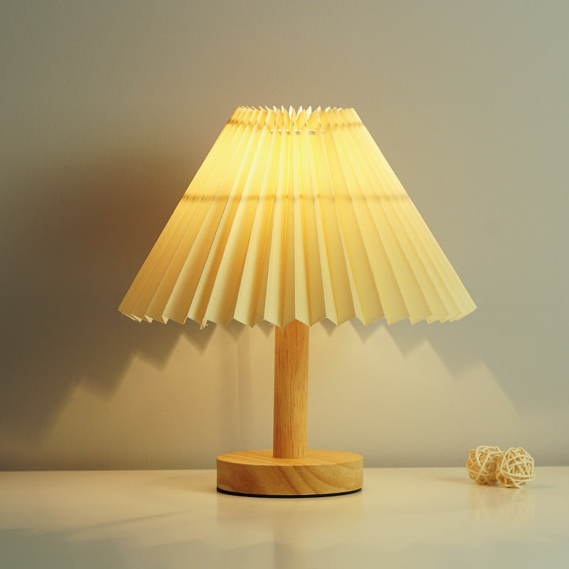 Modern Pleated Table Lamp