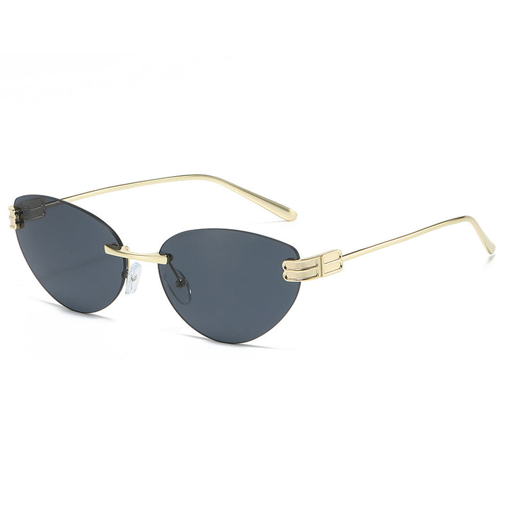 Unique Angular Cat-Eye Sunglasses Bowlift