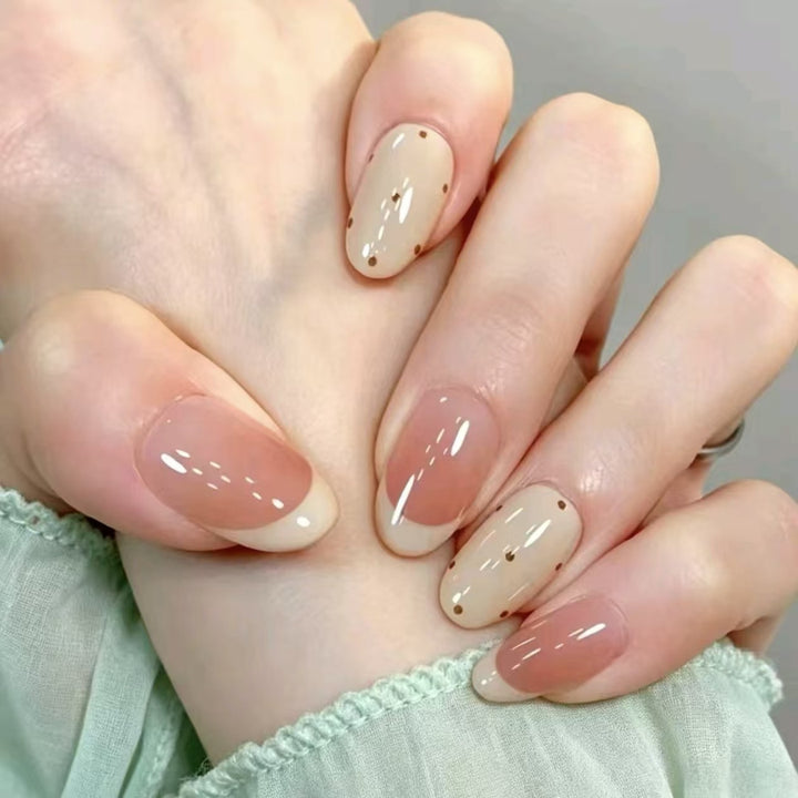 Stylish Press-On Nail Wraps Bowlift