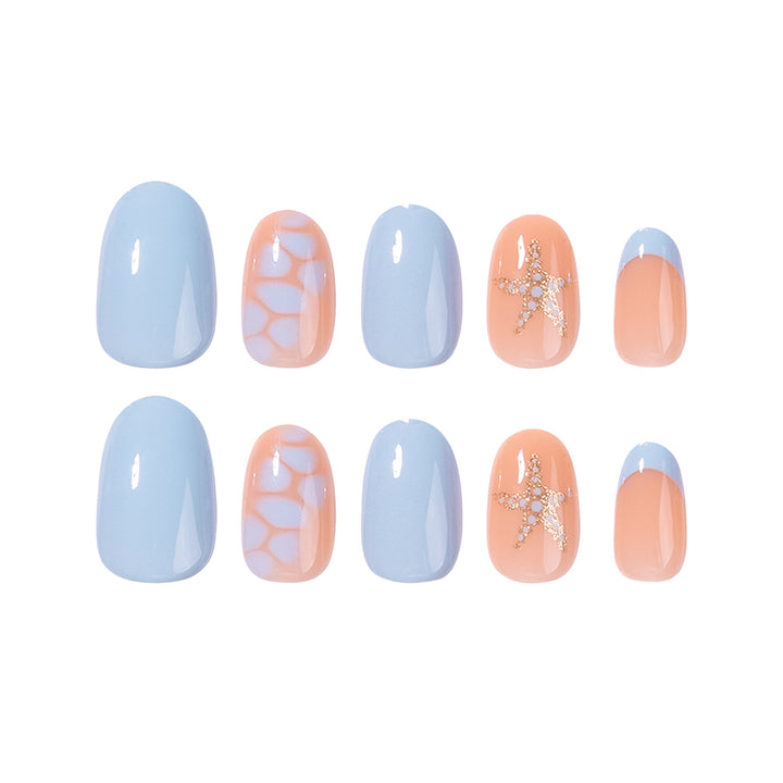 Artful and elegant nail art Bowlift