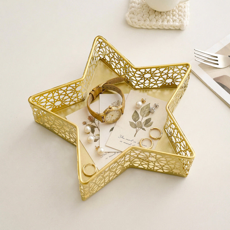 Elegant metal candle holder Bowlift