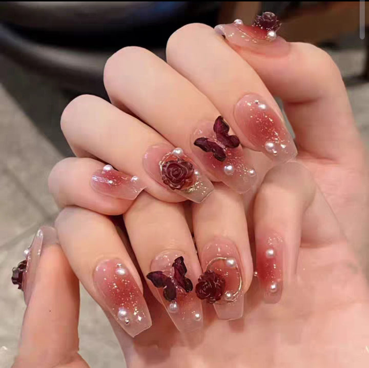Artistic Nail Tips Bowlift