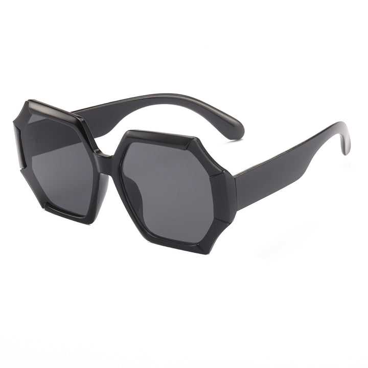 Women exclusive sunglasses in striking modern design Bowlift