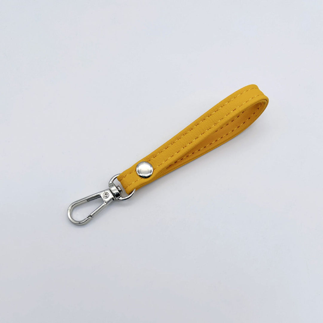 Classic Leather Keychain Bowlift