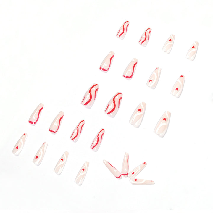 Artificial nail art with hearts Bowlift